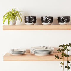 Amazon Basics assiette dessert côte, motif Swirl et gain d'espace de rangement