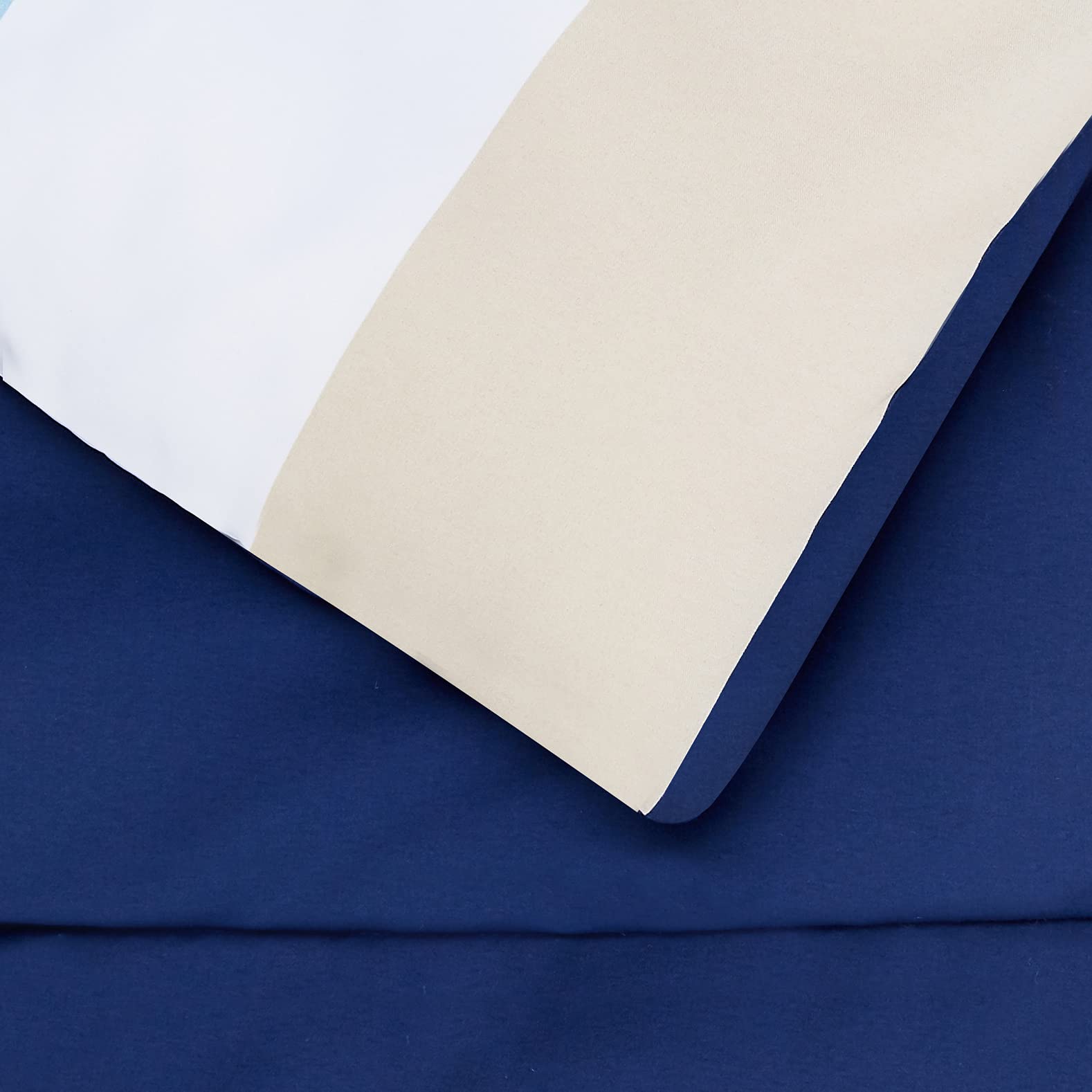 Amazon Basics coins du drap-housse profonds assurant maintien sécurisé du matelas