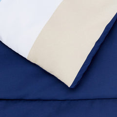 Amazon Basics drap-housse ajusté montrant la coupe, maintien net du matelas