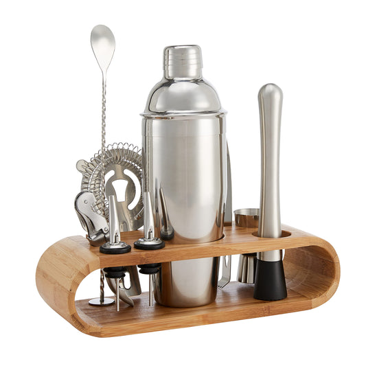 Amazon Basics vue d'ensemble du set 10 pièces montrant shaker et accessoires pratiques