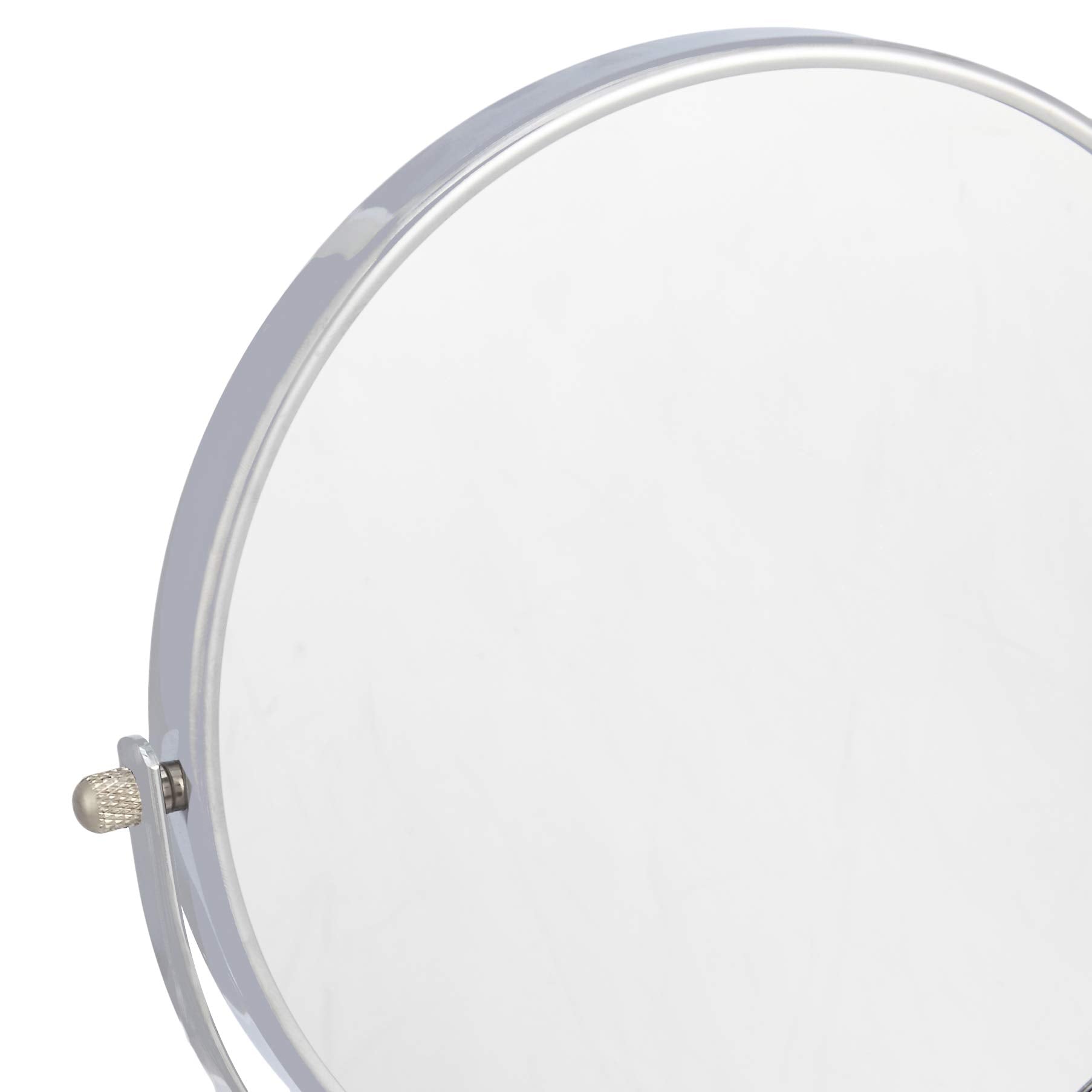 Amazon Basics miroir bras et extension illustrant réglage ajustable et stabilité