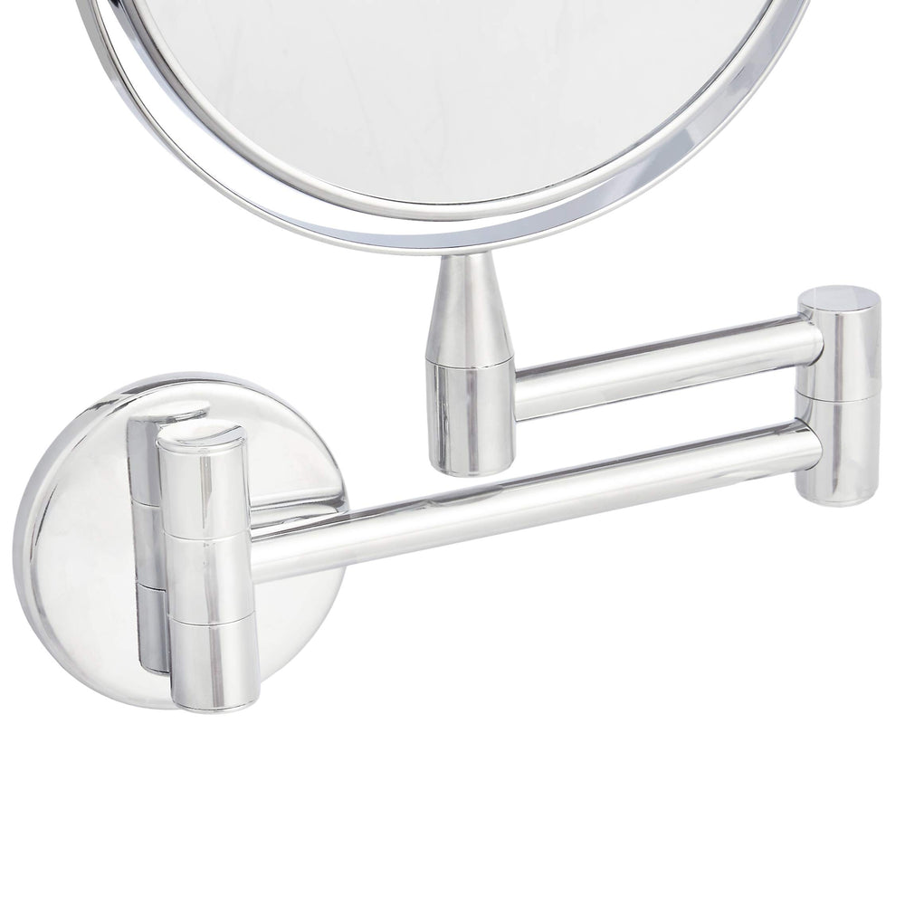Amazon Basics miroir mise en situation dans salle de bains montrant utilité quotidienne