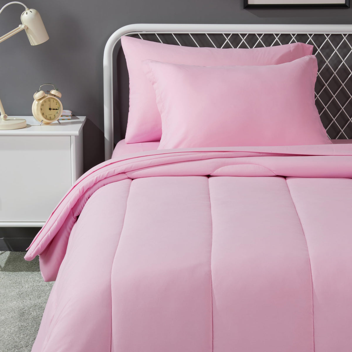 Amazon Basics parure rose vue frontale montrant ensemble complet et gain de temps