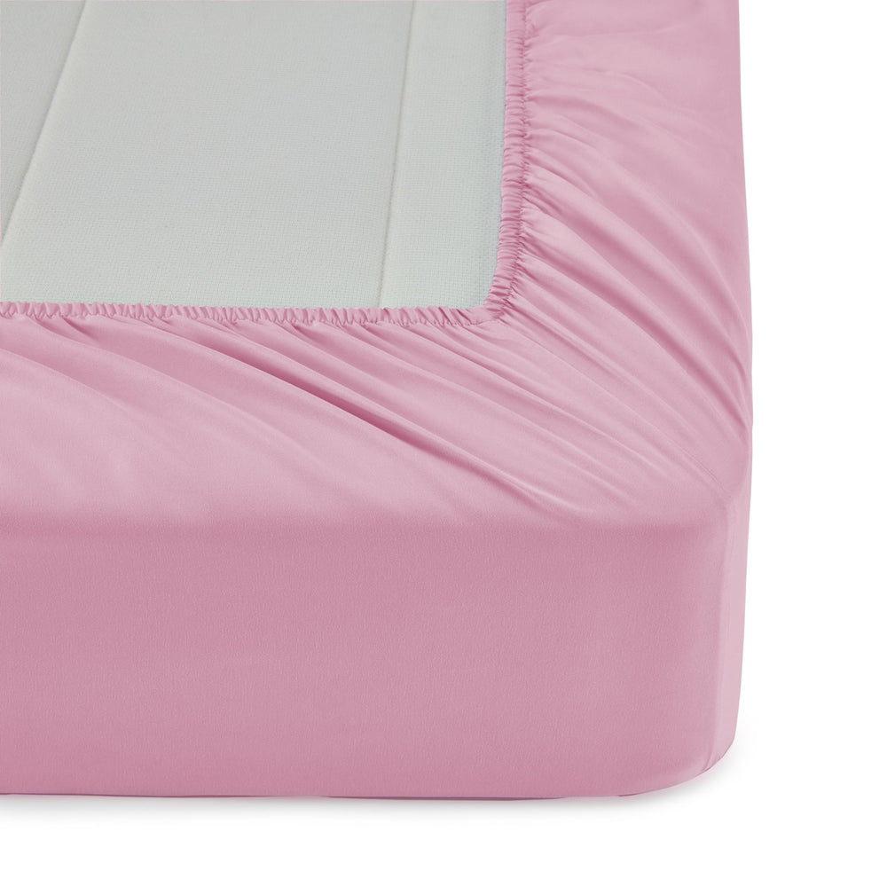 Amazon Basics parure rose dans chambre enfant illustrant ambiance coordonnée