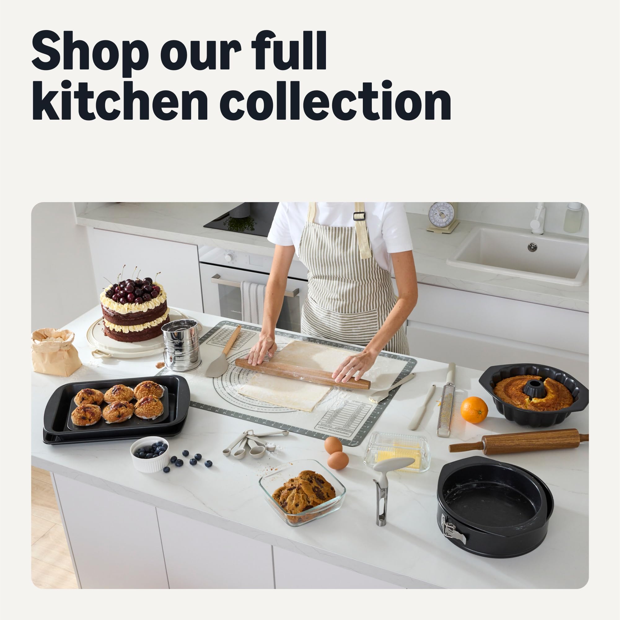 Amazon Basics scène de cuisine lifestyle avec plaques et ingrédients illustrant polyvalence
