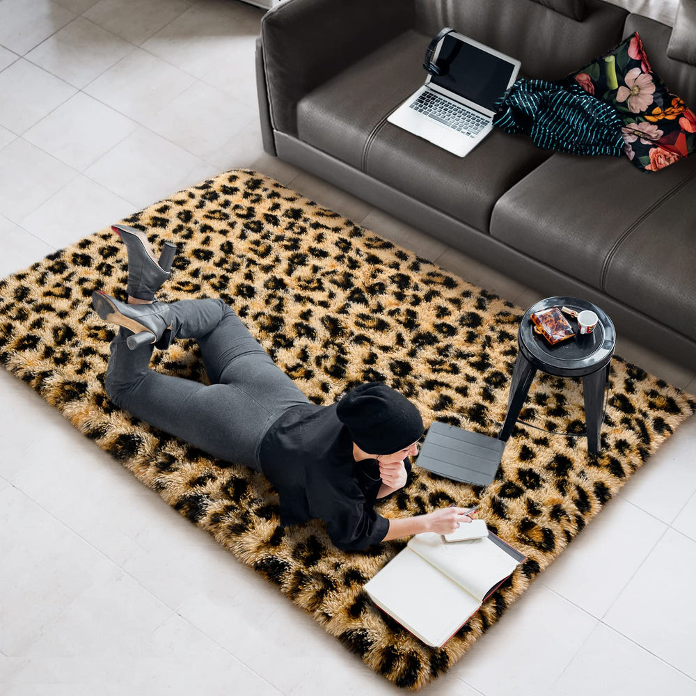 Amearea tapis dans une chambre crée coin cosy et accueillant