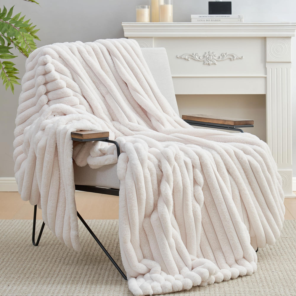 Amélie Home mise en scène salon créant ambiance cosy et chic