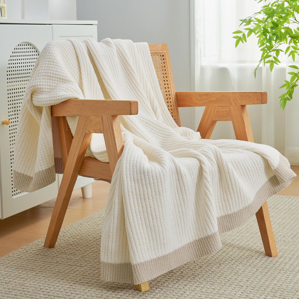 Amélie Home plaid à l'échelle humaine pour visualiser taille pratique