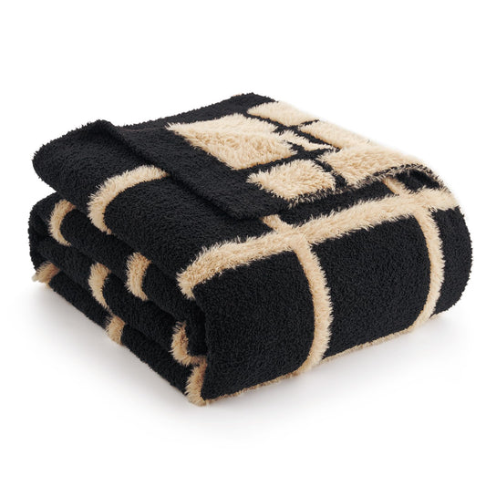 Amélie Home plaid face montrant motif carreaux et style décoratif