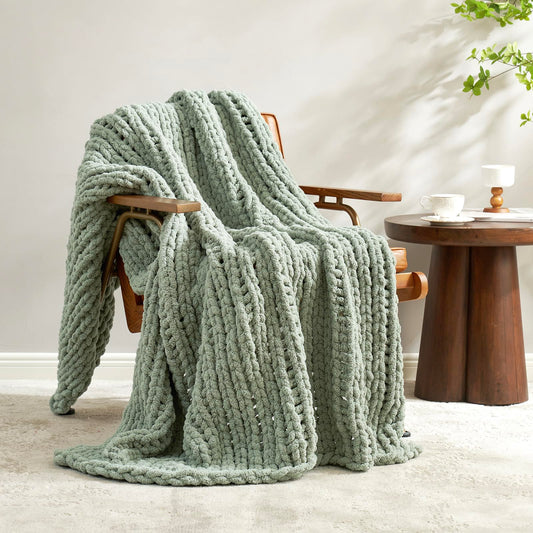 Amélie Home vue avant du plaid sur son emballage, design accueillant