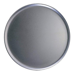 American Metalcraft plat coupe face avant montrant robustesse et surface de cuisson