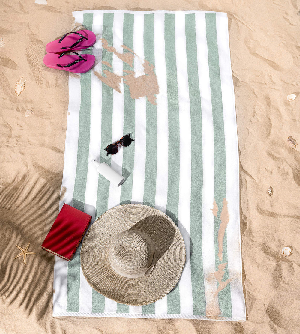 American Soft Linen menthe dans cadre lifestyle piscine, look estival élégant