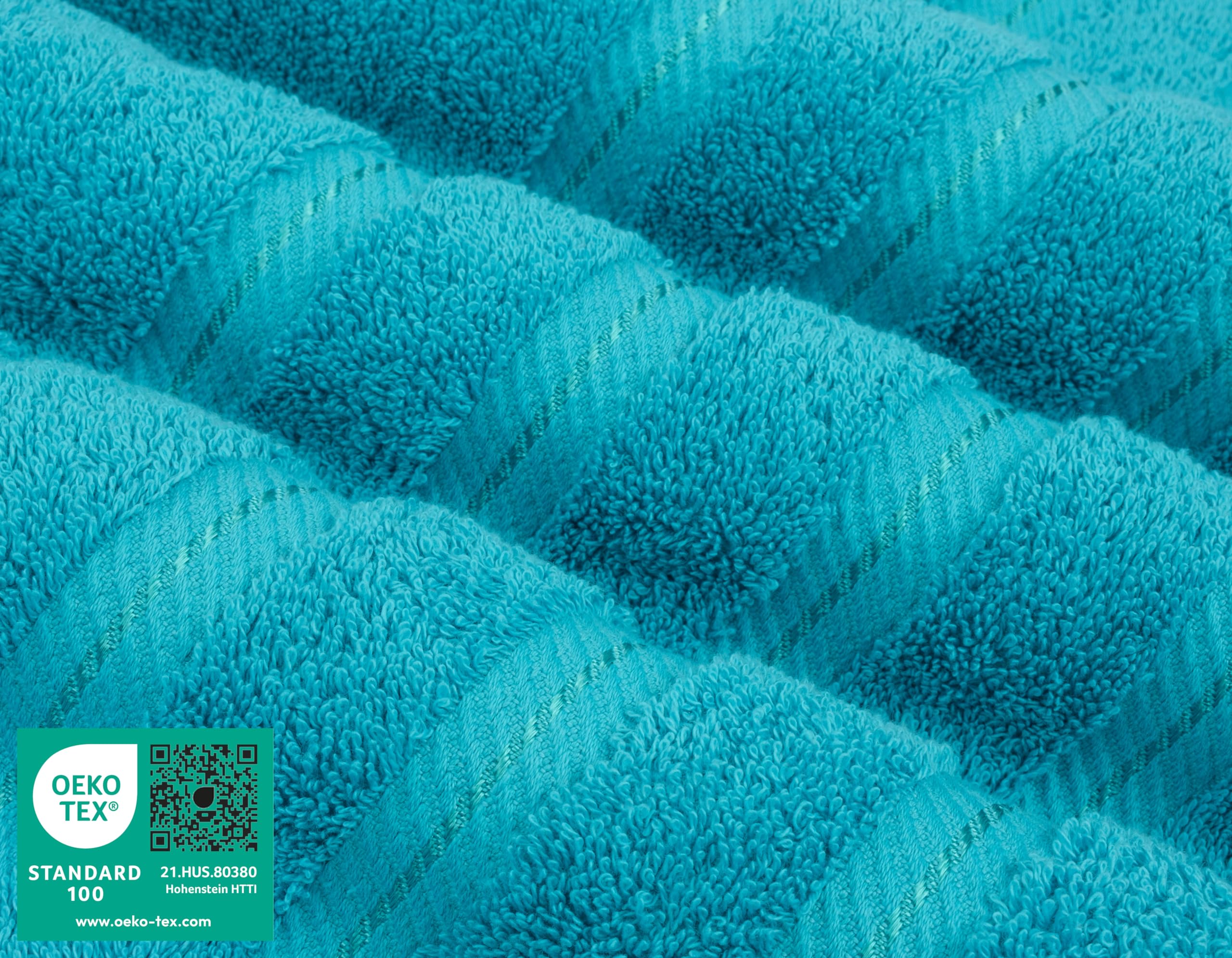 American Soft Linen serviette pliée montrant l'étiquette et la coupe soignée