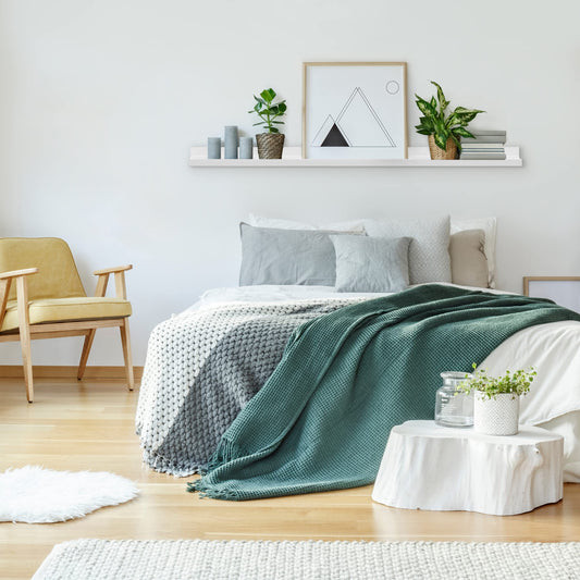 Americanflat gros plan finition MDF blanc montrant qualité et texture