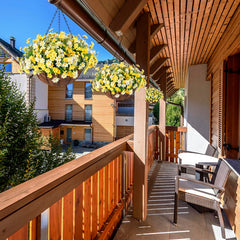 Ammyoo suspension sur balcon offrant ambiance décorative sans entretien
