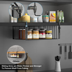 AmonHouseware panier en usage dans placard de cuisine pour organiser condiments