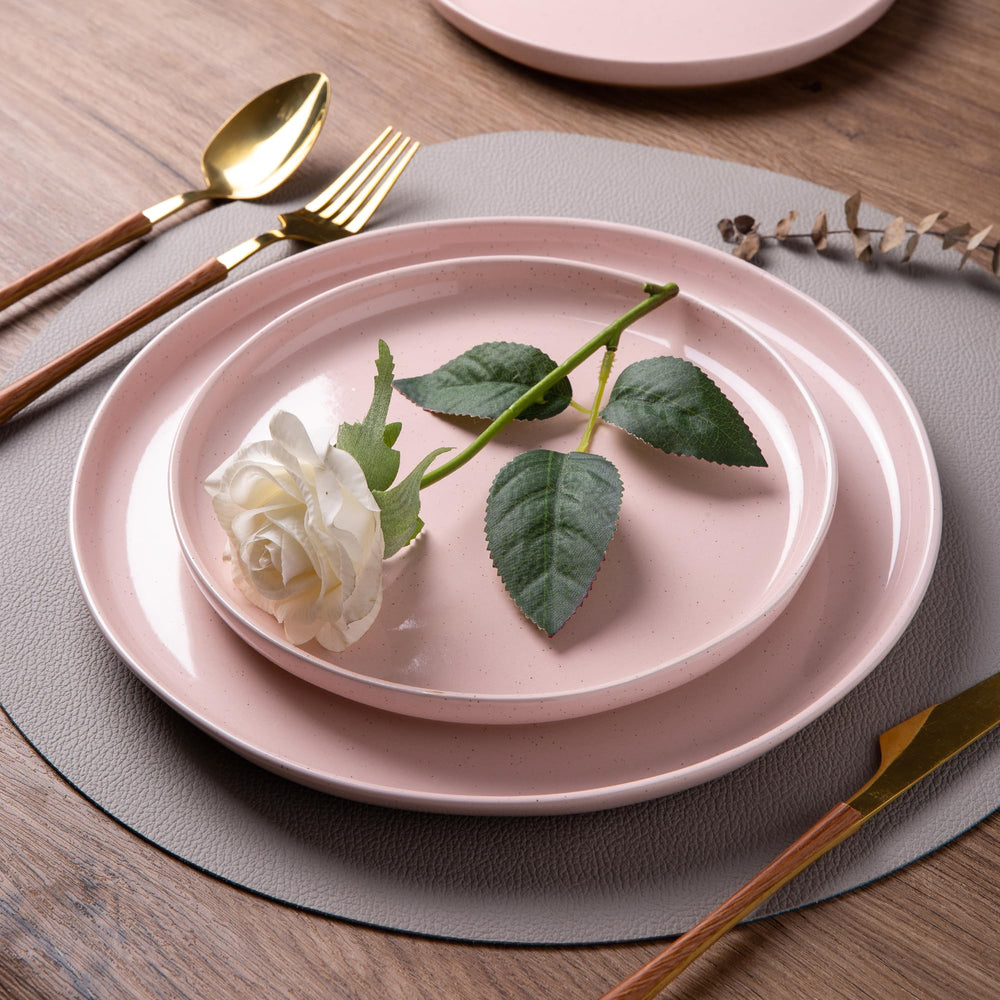 AmorArc assiette de dîner gros plan, robustesse et rebord anti-débordement