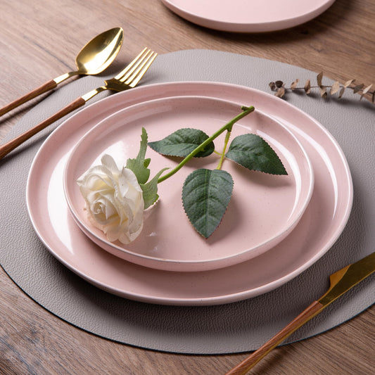 AmorArc assiette de dîner gros plan, robustesse et rebord anti-débordement
