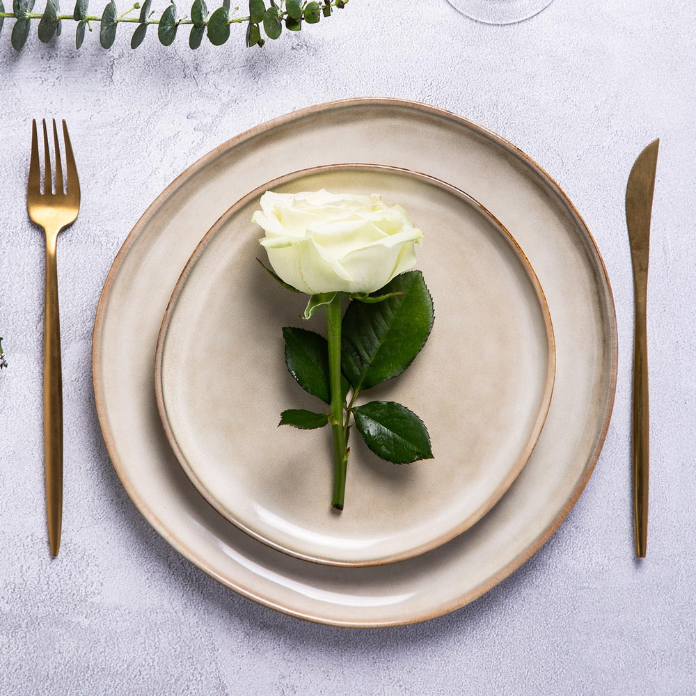 AmorArc gros plan sur glaçure montrant texture unique et visibilité des plats