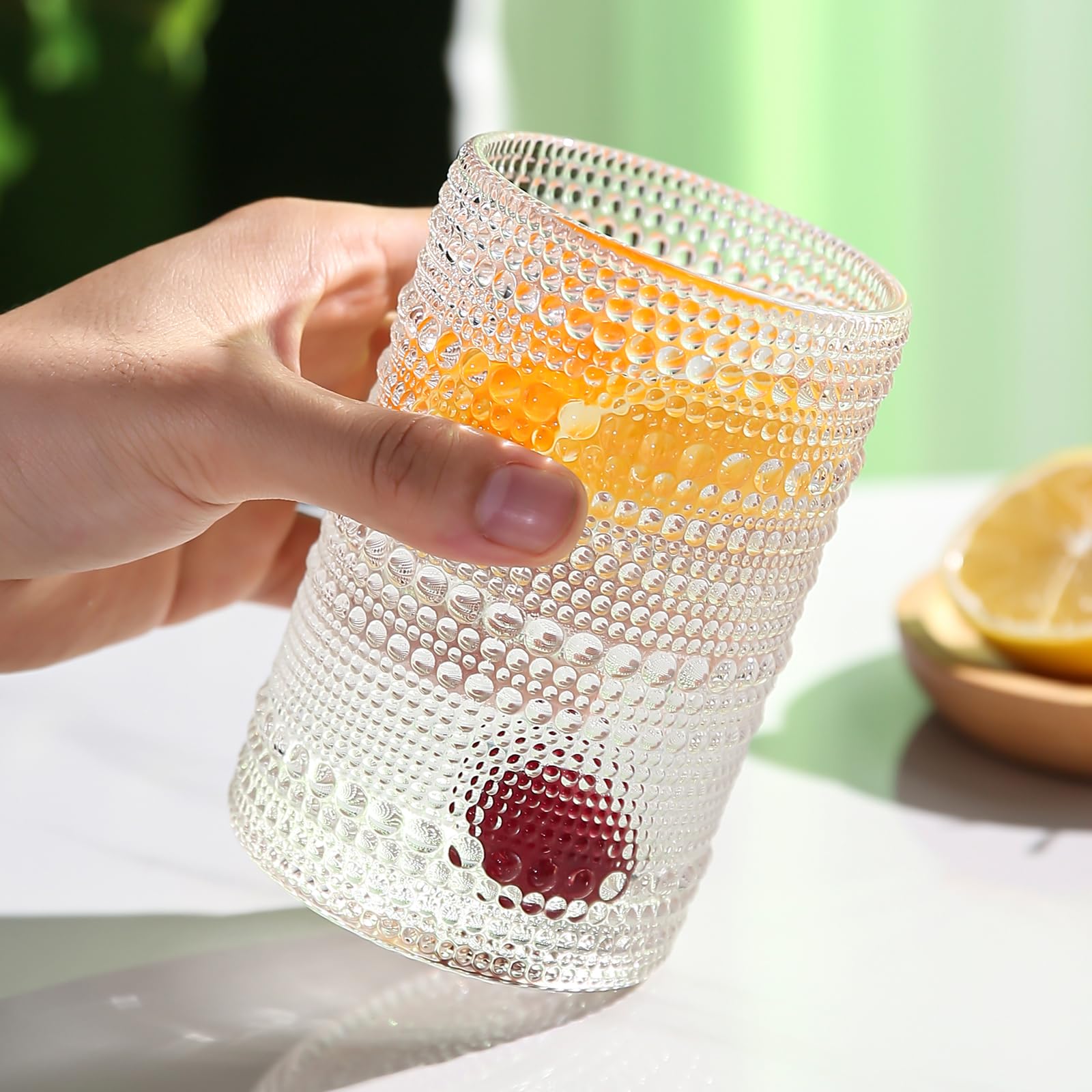 Amyoole verres empilés montrant rangement compact et gain de place