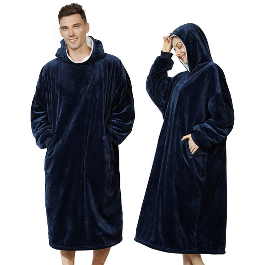 AmyHomie vue avant du sweat‑capuche oversize offrant chaleur et confort