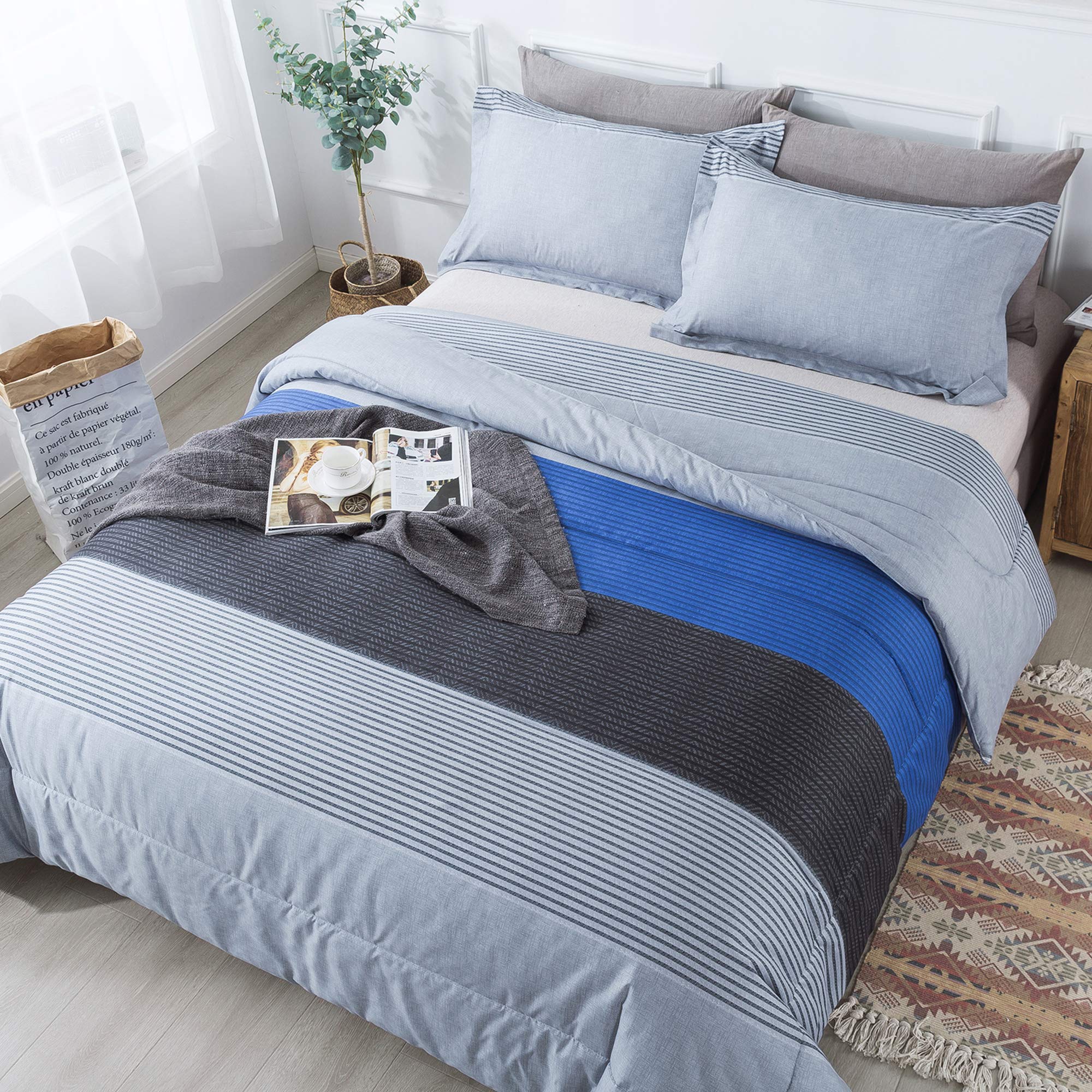 Andency couette face avant rayée montrant style et confort