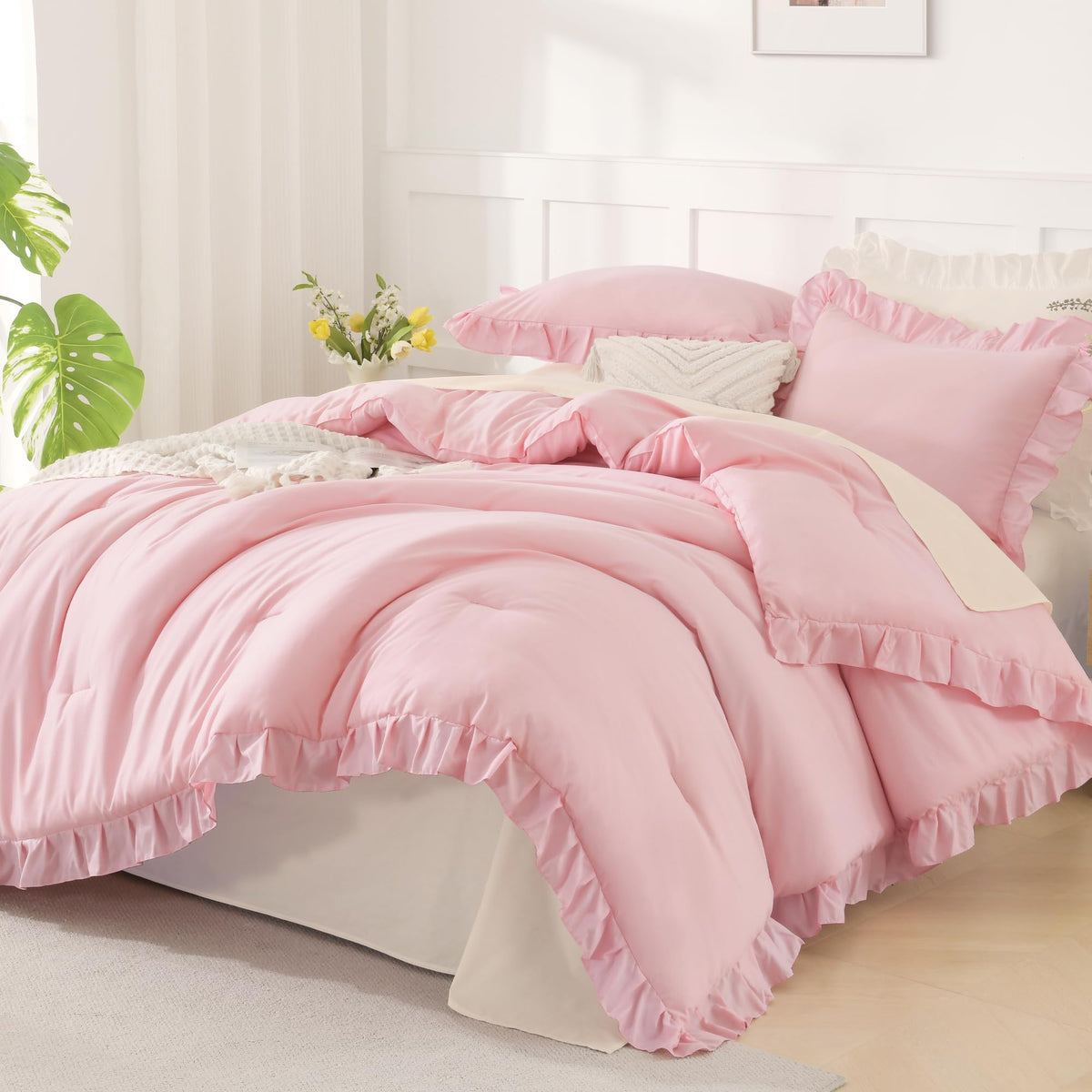Andency couette rose vue de face ajoutant élégance décorative