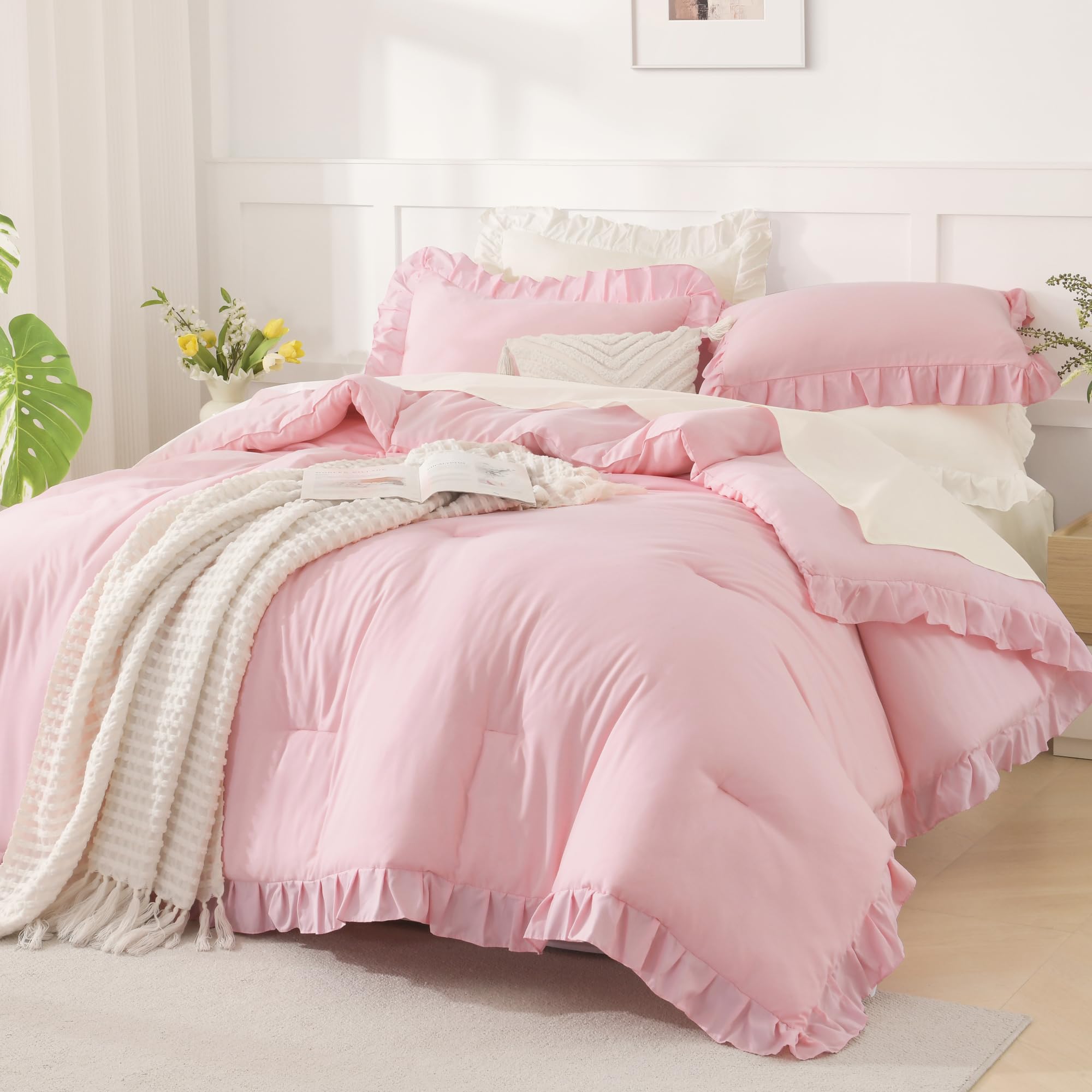 Andency couette installée sur lit créant ambiance chaleureuse