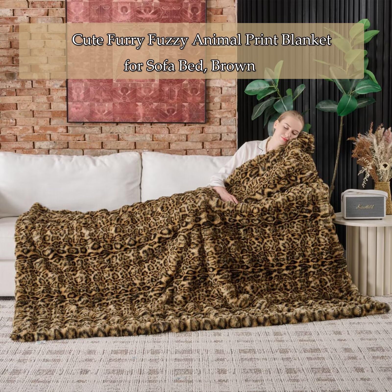 Animebody jeté sur lit offrant chaleur décorative et douceur