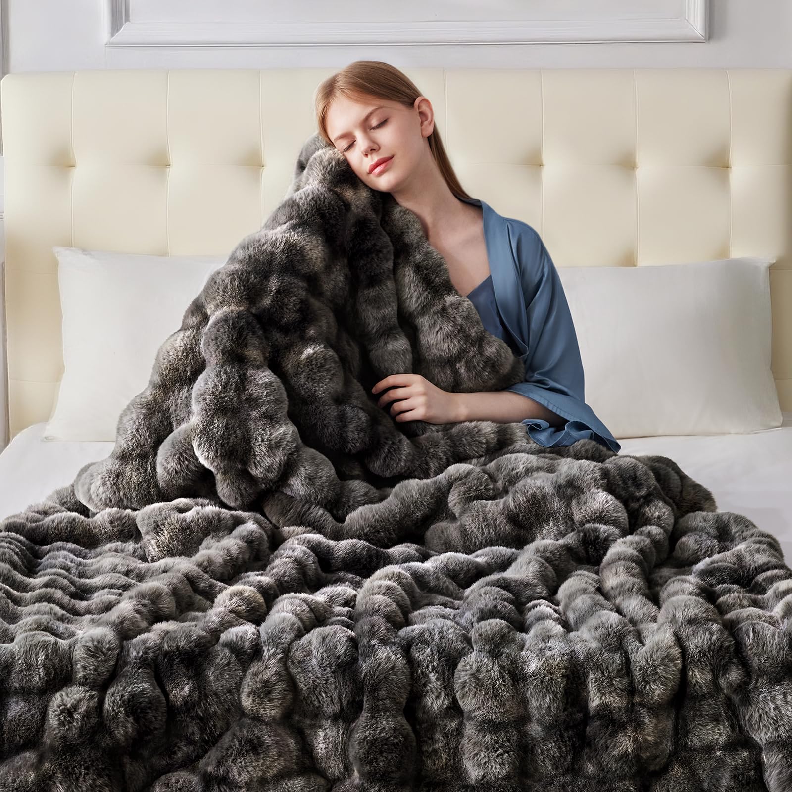 Ambiance salon avec plaid Anysay, crée atmosphère cosy et décorative