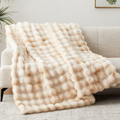 Anysay plaid sur lit ambiance créant un coin cosy