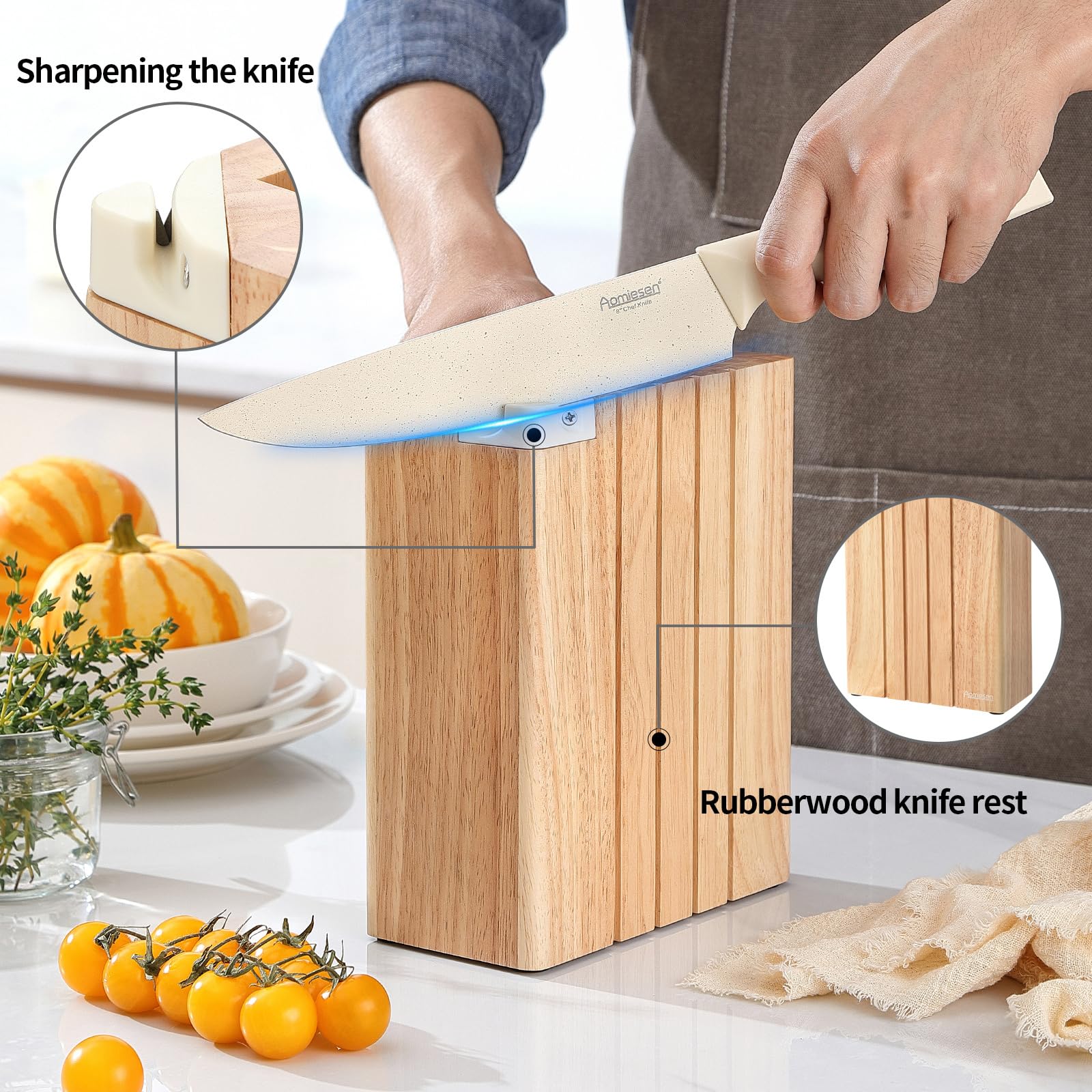 Aomiesen couteau chef gros plan sur la lame, coupe nette et précise