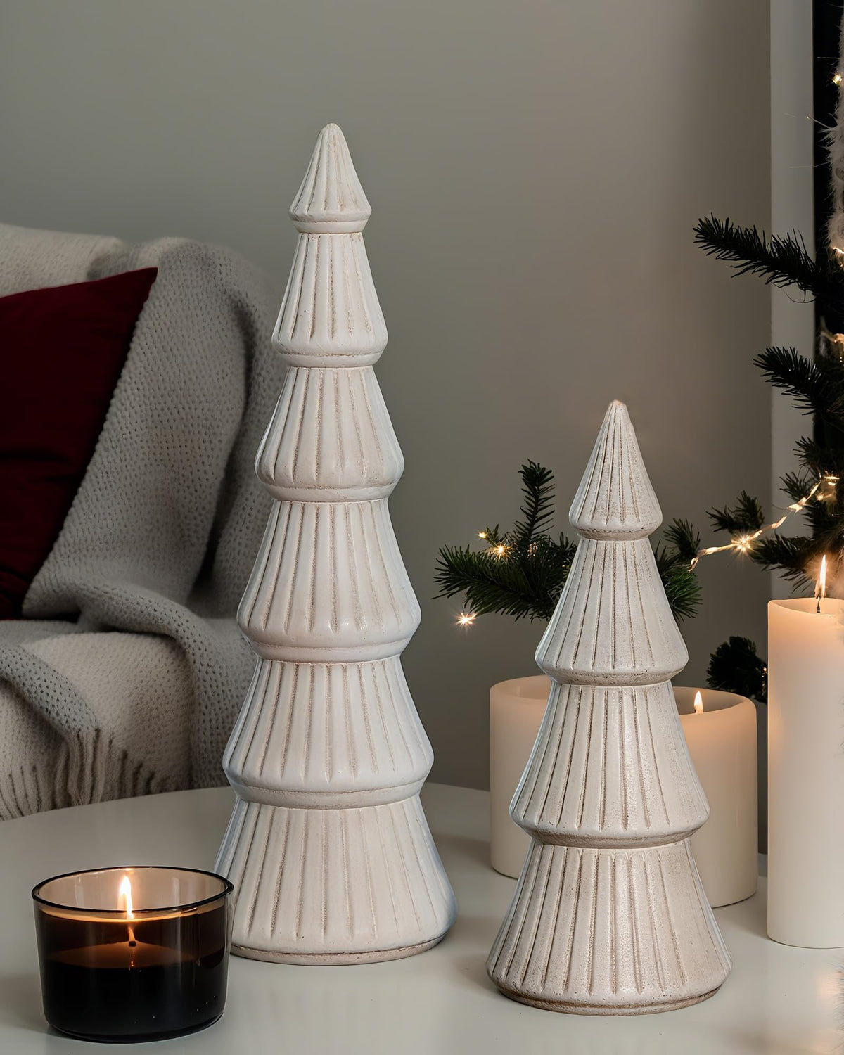 AOMOONOA sapin bois blanc de face montrant silhouette épurée et charme vintage
