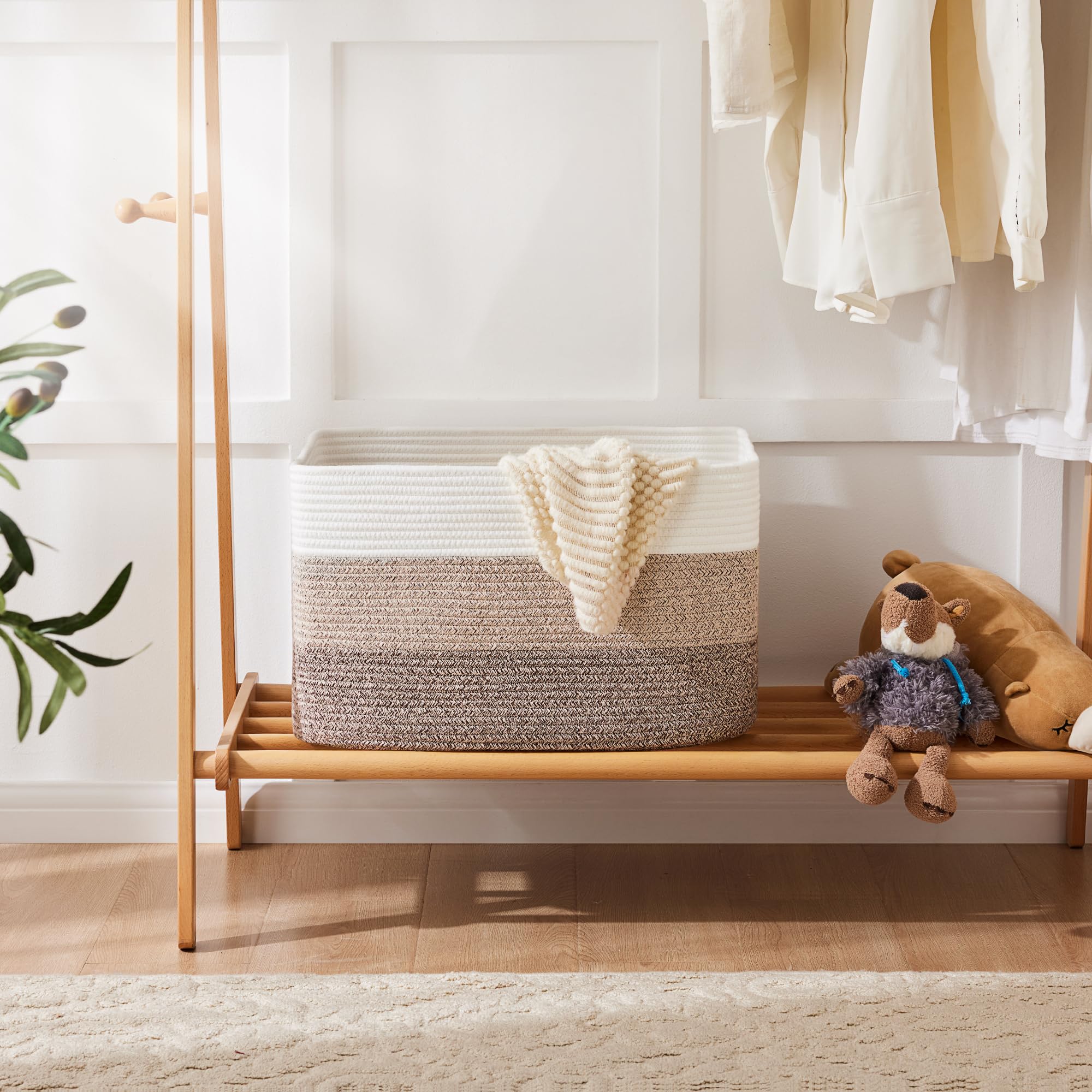 Artfeel panier dans chambre bébé contenant jouets pour rangement sûr