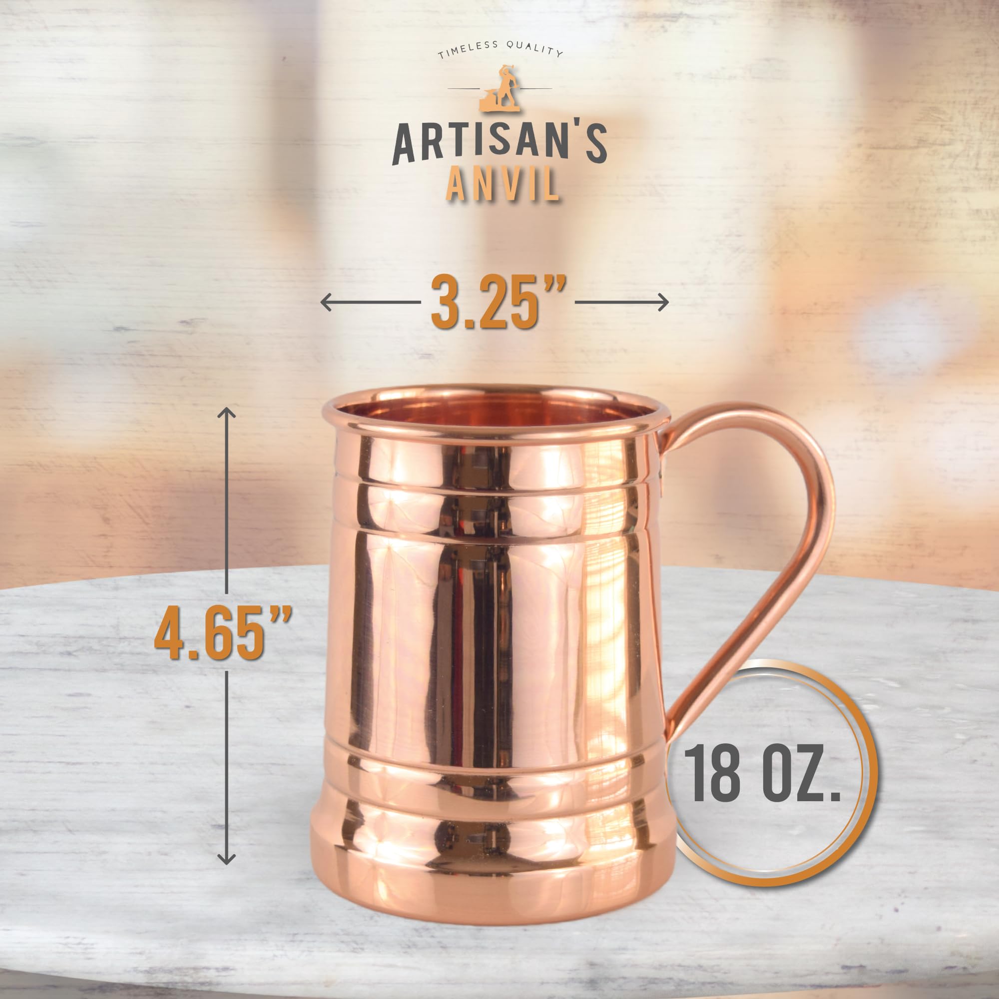 Artisan's Anvil chope remplie en usage pour servir Moscow Mule rafraîchissant