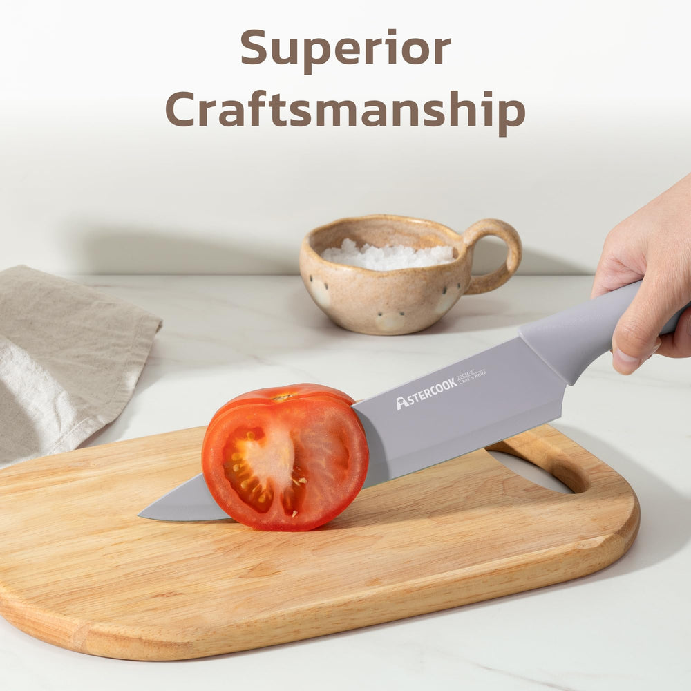 Astercook comparaison de taille avec main pour échelle, aide à choisir selon besoin