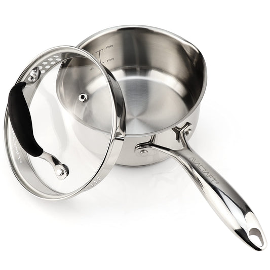 AVACRAFT casserole face avant montrant conception tri-ply et capacité compacte