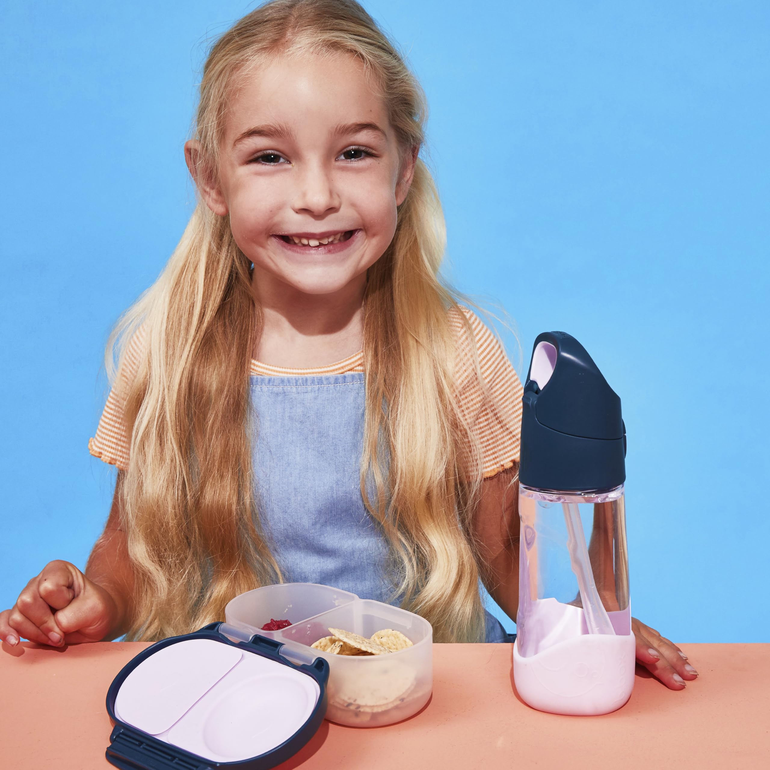 b.box boîtes sur panier lave-vaisselle illustrant nettoyage simple et hygiène