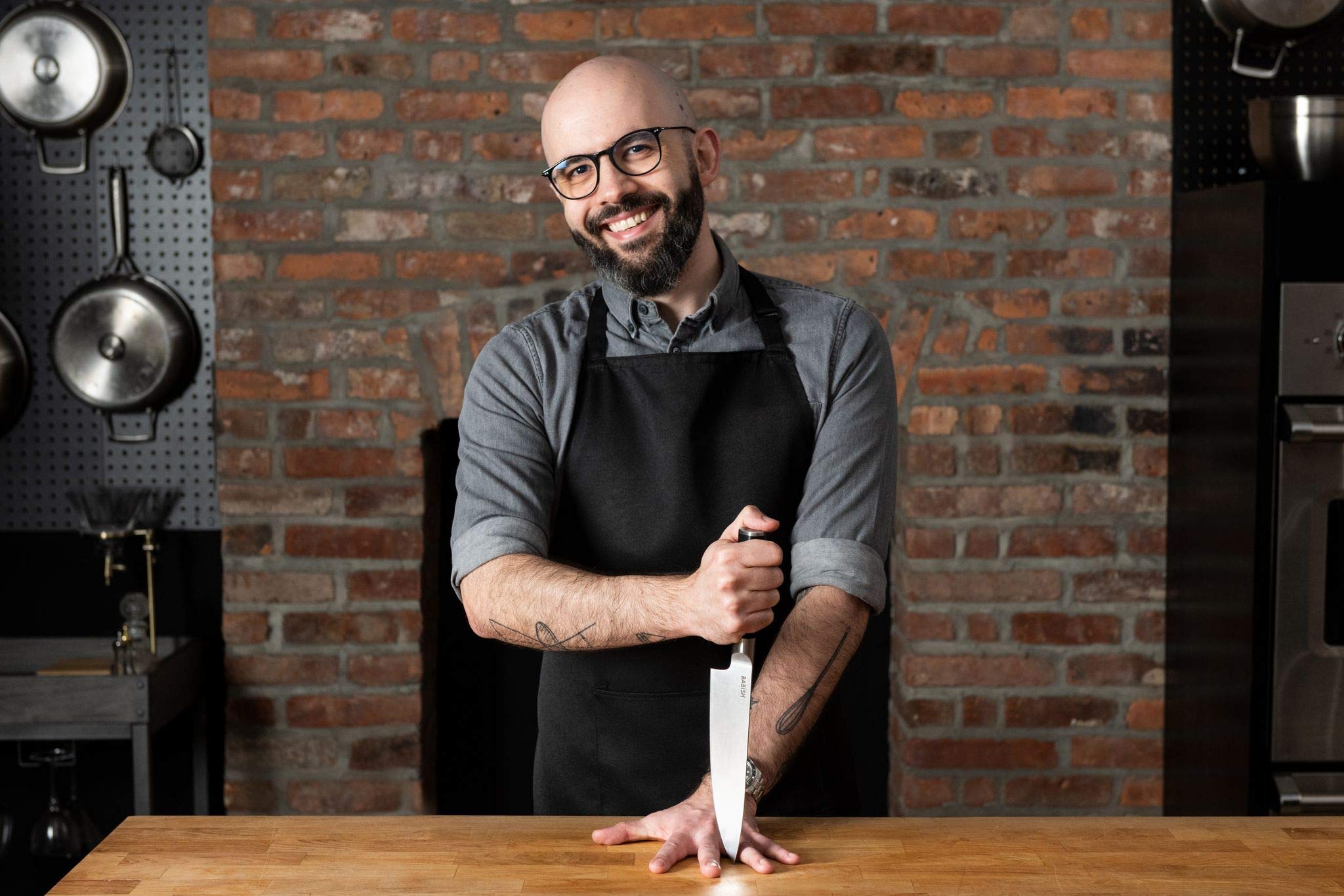 Babish lame et éclat polissage montrant finition qui réduit adhérence