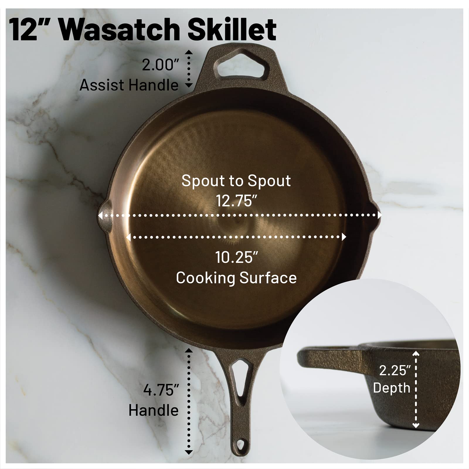 Backcountry Iron gros plan de la surface lisse usinée offrant une meilleure adhérence du seasoning