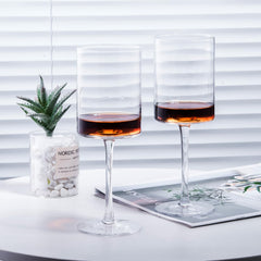 BACLIFE verre en usage sur table améliorant l'expérience conviviale