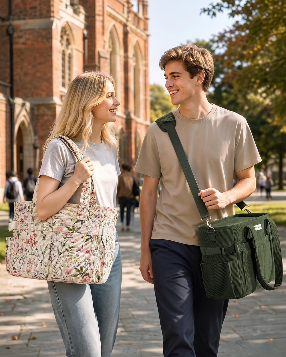 Bagstellar sac en usage au bureau avec lunch box et accessoires organisés