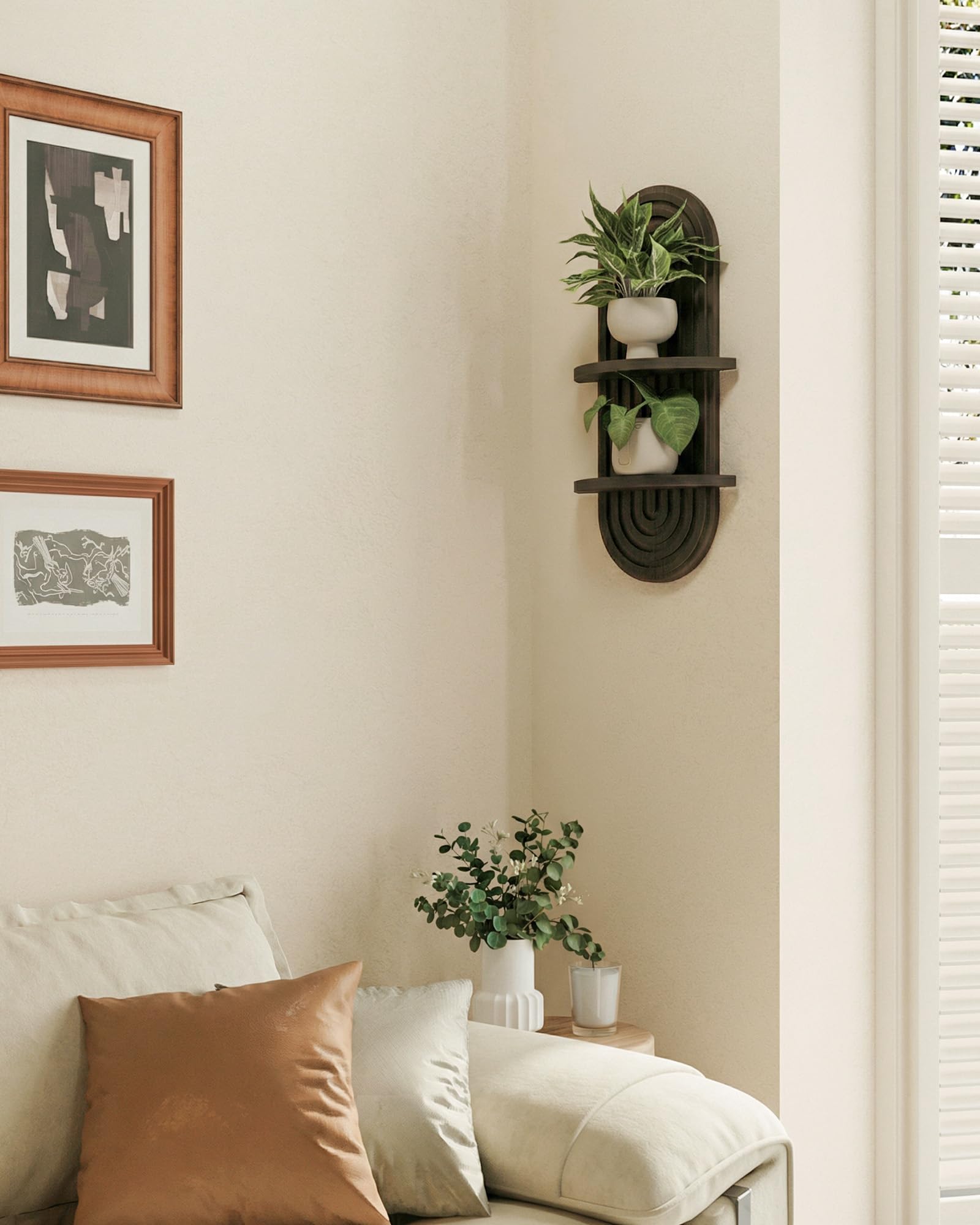 Bamworld étagère dans un salon bohème montrant intégration déco et utilité