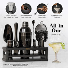Bare Barrel gros plan du shaker 24 oz jet black montrant la finition résistante et moderne
