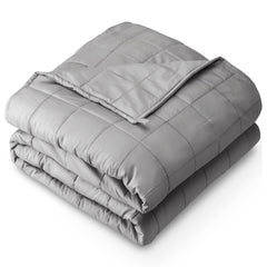 Bare Home couverture pondérée devant montrant couleur gris clair et coupe nette