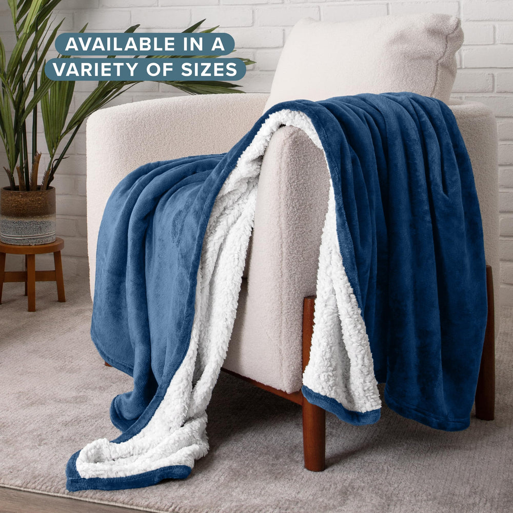 Bare Home gros plan face minky montrant douceur et confort soyeux