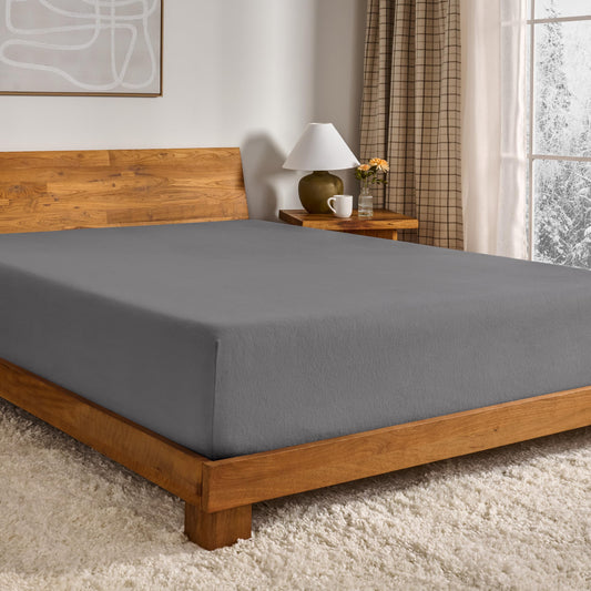 Bare Home drap-housse face avant gris montrant l’ajustement et confort
