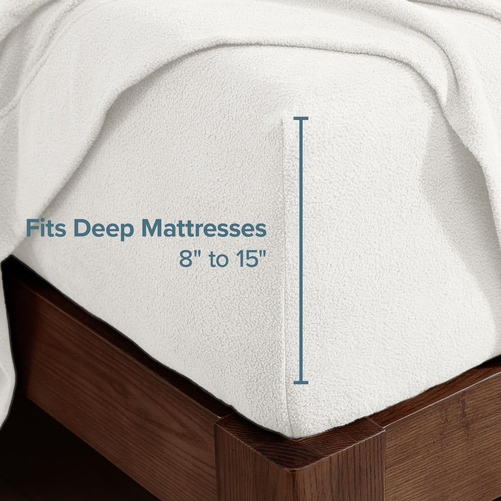Drap plat Bare Home étendu pour montrer tombé et teinte Antique White