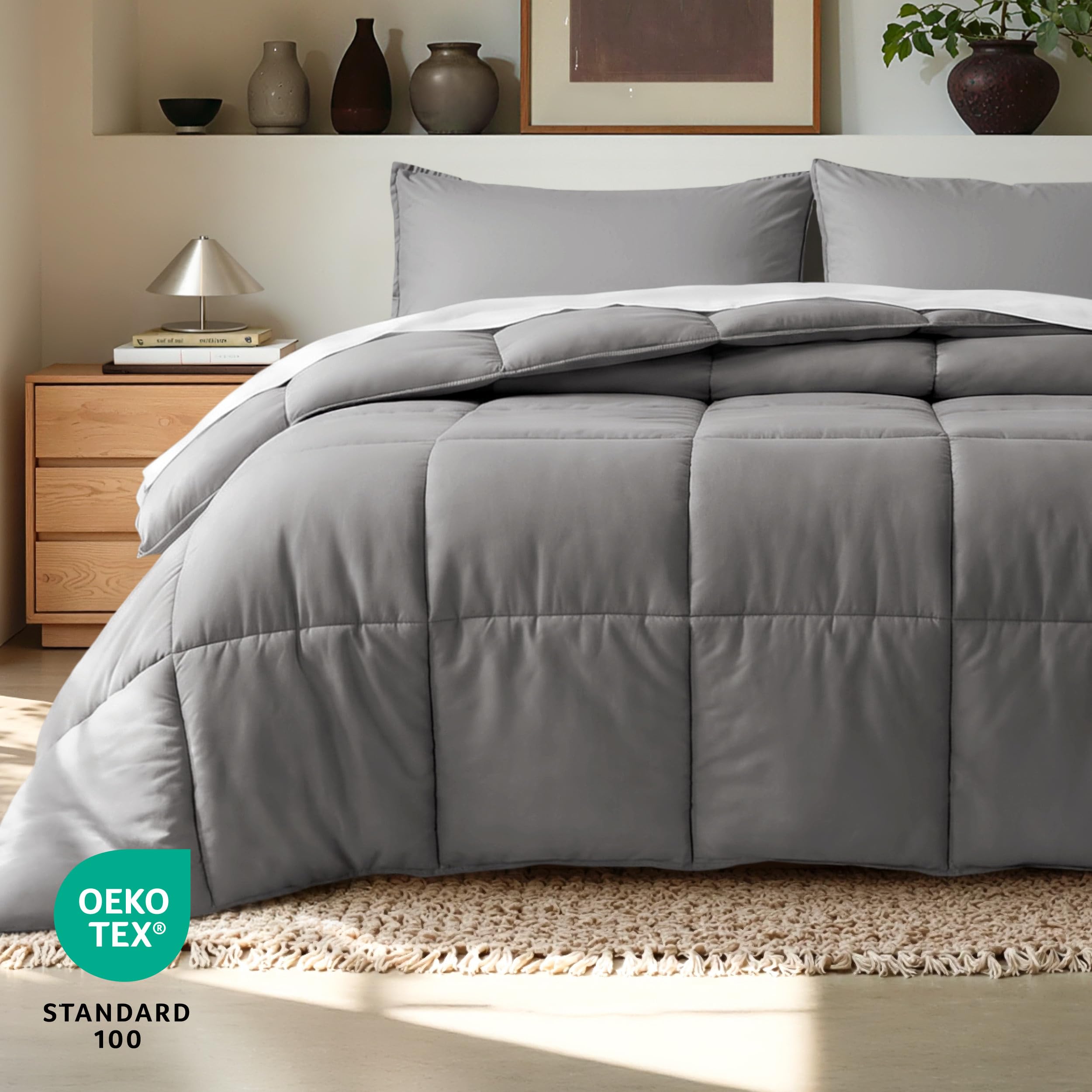 Bare Home comparaison d’échelle montrant la couverture 90x90 pour lit Queen