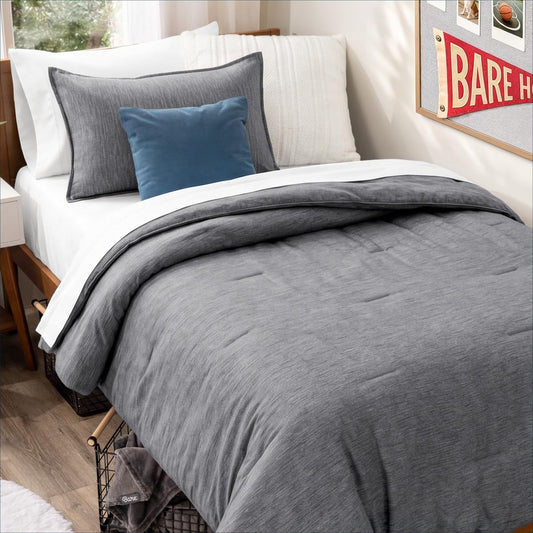 Bare Home vue avant du comforter montrant une finition soignée et confort